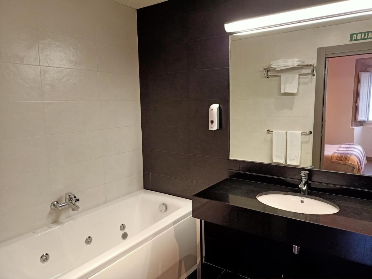 Tresanea Apartamentos Ituren Exterior photo
