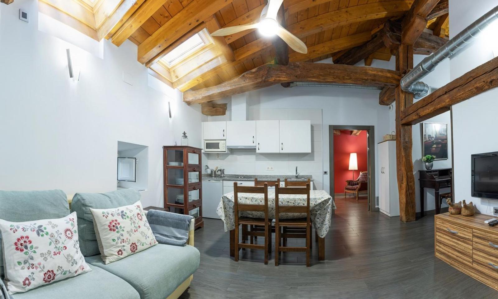 Tresanea Apartamentos Ituren Exterior photo